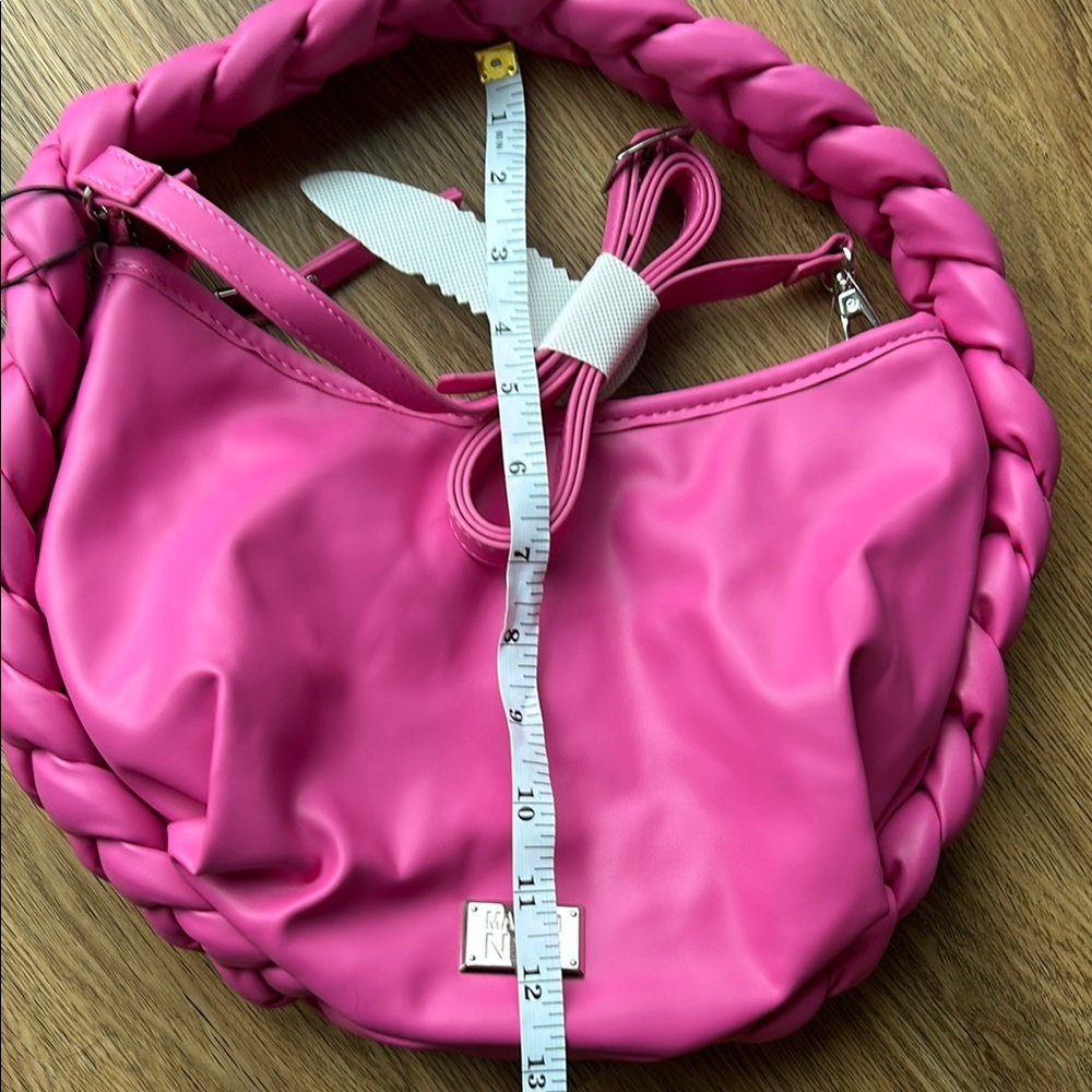 Steve Madden Pink Shoulder Bag with Braided Handle and Crescent Shape - Picture 7 of 7